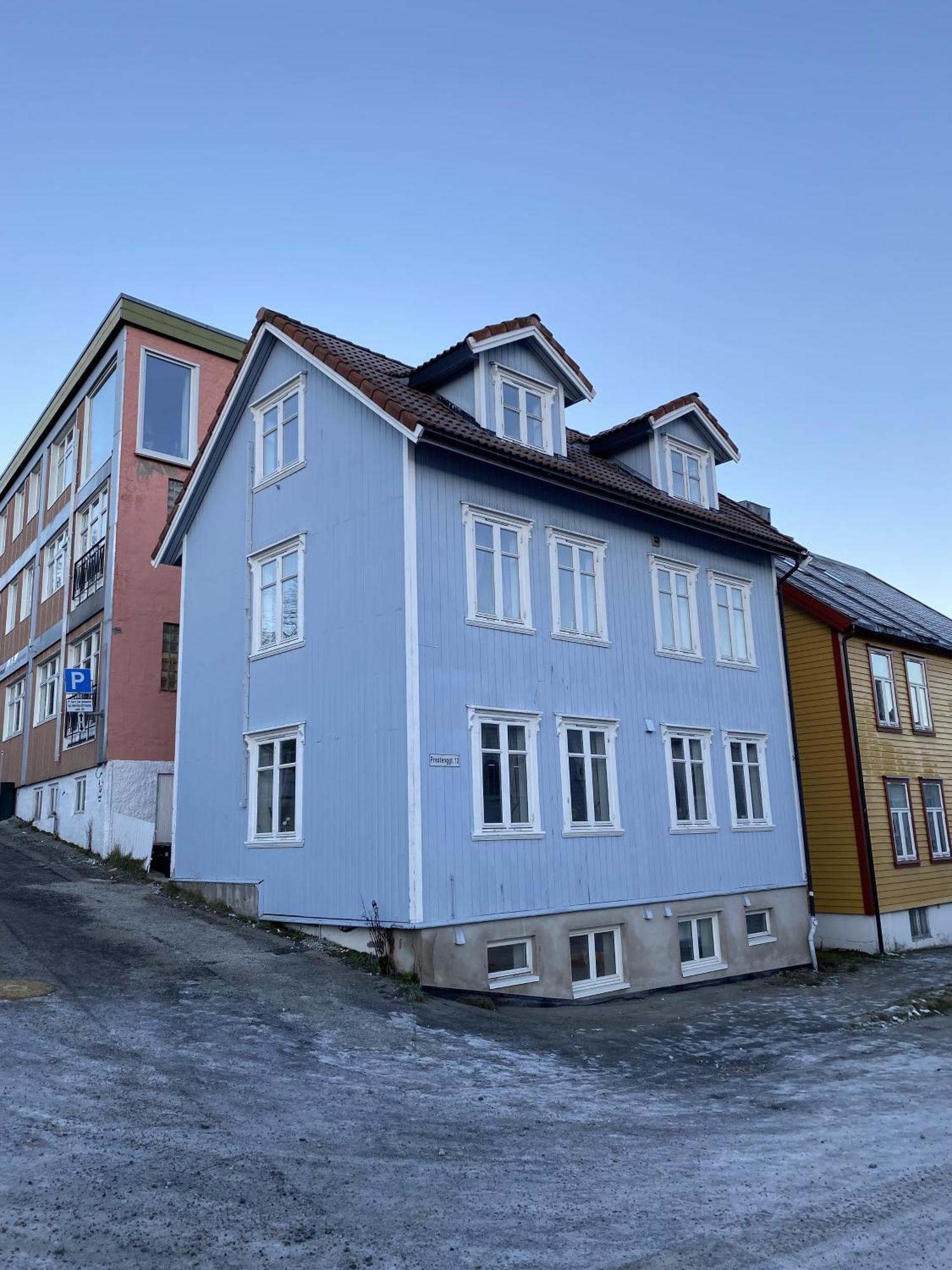 Enter Tromso - Luxury 4 Bedroom Apartment エクステリア 写真